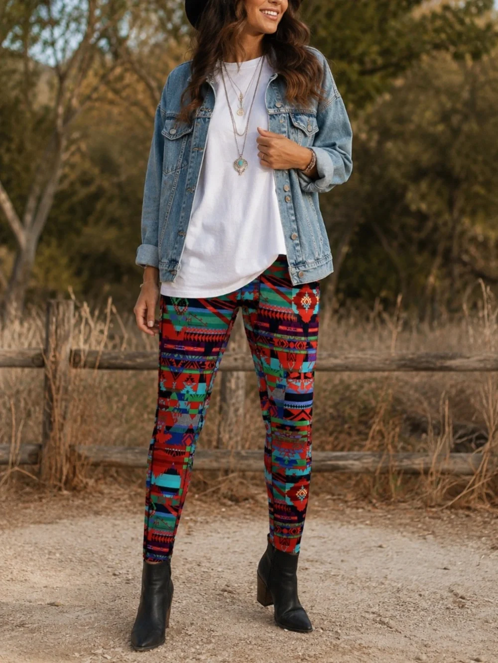 NWT Chaps Sport Aztec Print Leggings Southwestern L